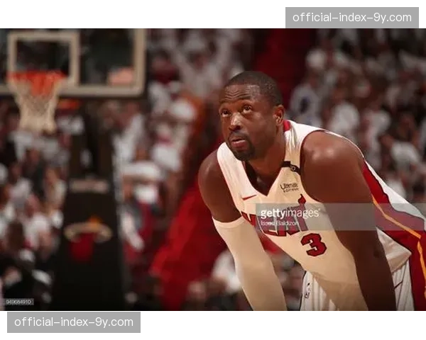 退役球星德怀恩·韦德购入WNBA芝加哥天空队部分股权,成为小股东 退役球星德怀恩·韦德购入WNBA芝加哥天空队部分股权,成为小股东