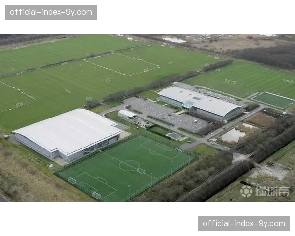 曼联卡灵顿训练基地翻新完工，投资5000万英镑升级设施